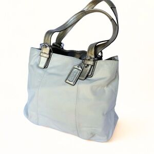 COACH Soho Leather Tote | Cream & Gold | Style No. F17216